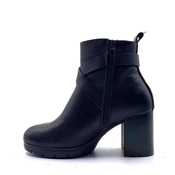 images/uploads/1786/thumb_black-gynaikeia-impronte-belloccio.gr-ankle-fenice buckle-il52520A.webp